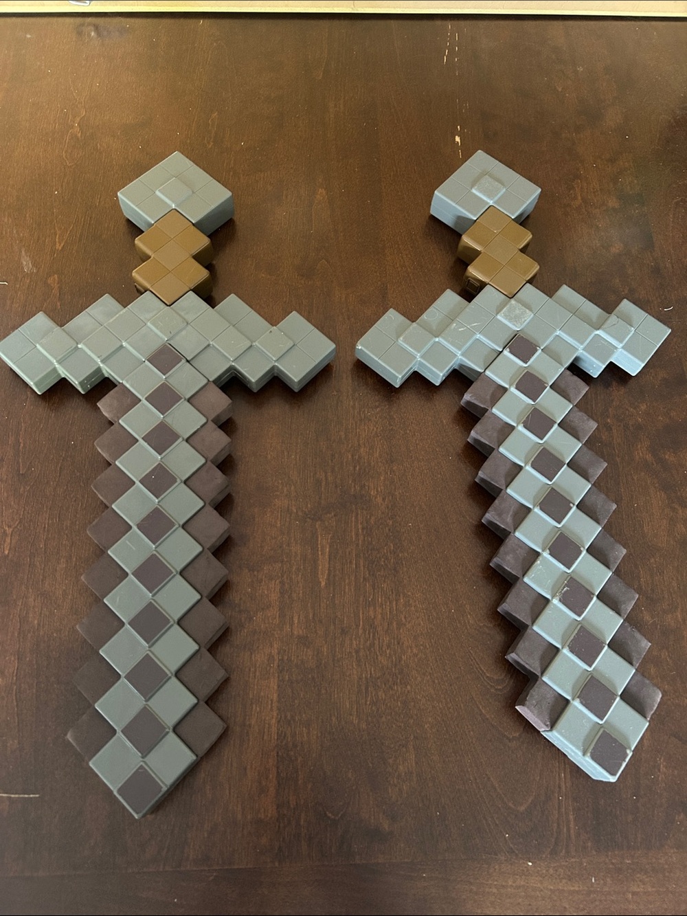Set of Two Minecraft Netherite Swords with sound in Gray and Brown